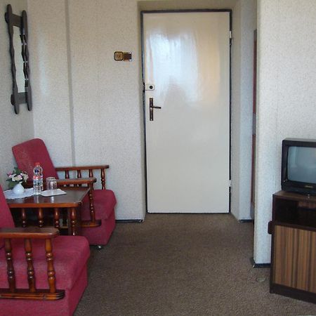 Karet Obiekt Hotelowy Скочув Экстерьер фото