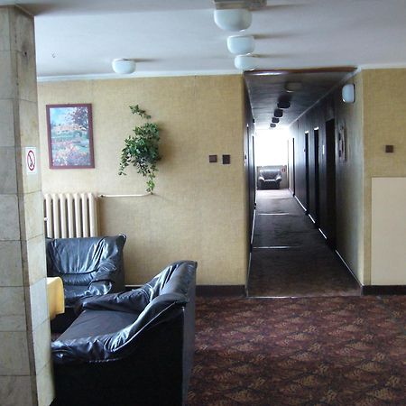 Karet Obiekt Hotelowy Скочув Экстерьер фото